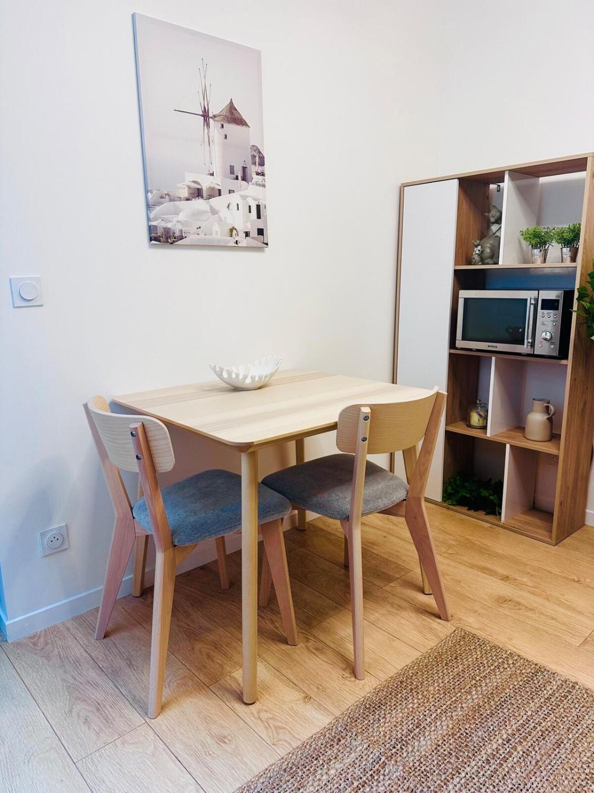 Un Appartement En Centre Ville , A 2 Pas Du Chateau De Villers Cotterets Ngoại thất bức ảnh
